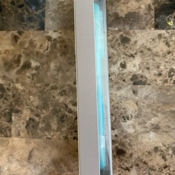 Onn IPhone 14 Pro Phone Case Teal/Blue Slim Profile New - Picture 2 of 3